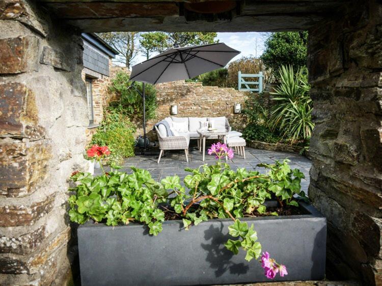 Padstow Escapes - Trewellen Luxury Holiday Cottage Saint Merryn Exterior photo